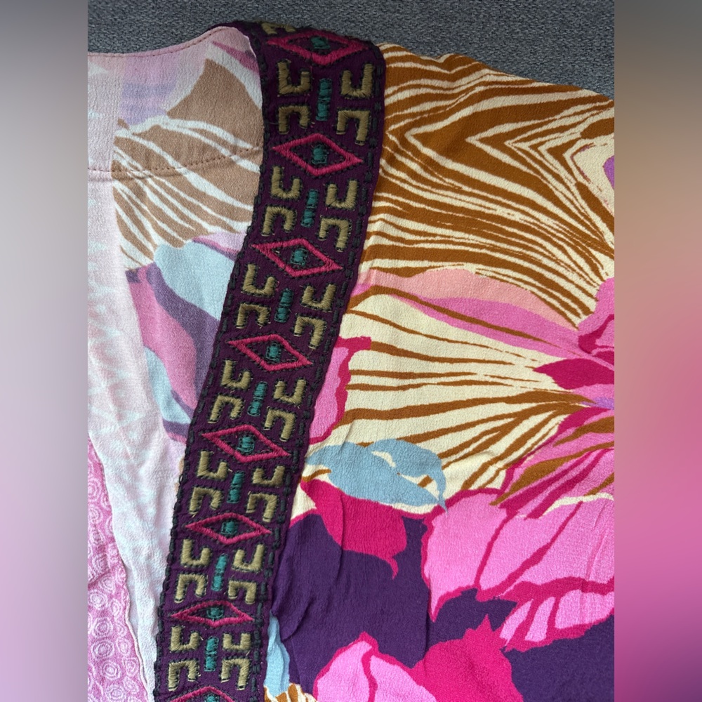 Sundance Paradiso Kimono in Patchwork With Embroidered Trim - Picture 7 of 8